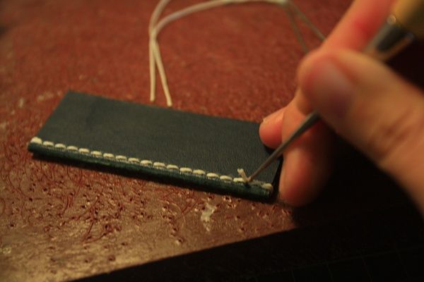 爱马仕双波浪骑马针法是怎么缝的？手工皮具的手缝过程插图16