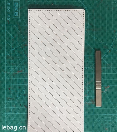 手工皮具DIY技巧编织短夹的简单制作流程-手工皮具